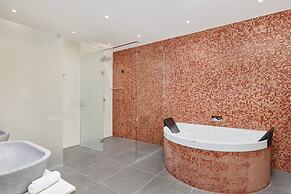 ĀNANTI Resort, Residences & Beach Club - The Leading Hotels of the Wor