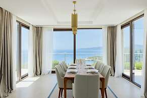 ĀNANTI Resort, Residences & Beach Club - The Leading Hotels of the Wor