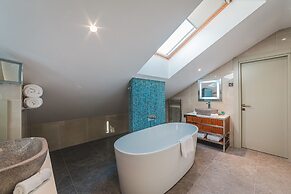 ĀNANTI Resort, Residences & Beach Club - The Leading Hotels of the Wor