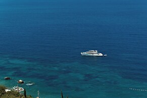 ĀNANTI Resort, Residences & Beach Club - The Leading Hotels of the Wor