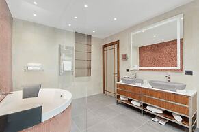 ĀNANTI Resort, Residences & Beach Club - The Leading Hotels of the Wor