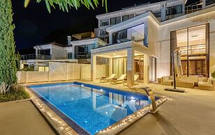 ĀNANTI Resort, Residences & Beach Club - The Leading Hotels of the Wor