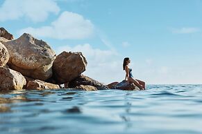 ĀNANTI Resort, Residences & Beach Club - The Leading Hotels of the Wor