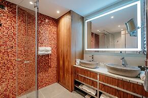 ĀNANTI Resort, Residences & Beach Club - The Leading Hotels of the Wor