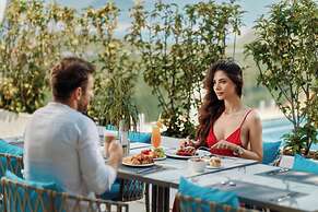 ĀNANTI Resort, Residences & Beach Club - The Leading Hotels of the Wor