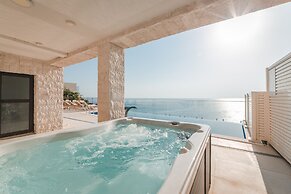 ĀNANTI Resort, Residences & Beach Club - The Leading Hotels of the Wor
