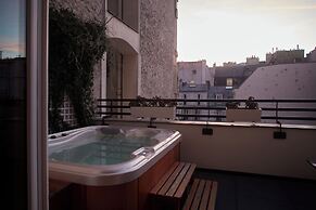 Paris j'Adore Hotel & Spa