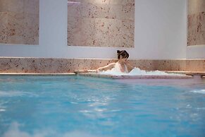 Paris j'Adore Hotel & Spa