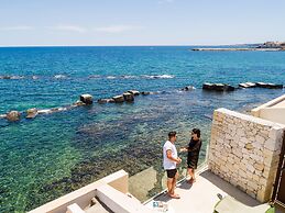 Re Dionisio Luxury Suites