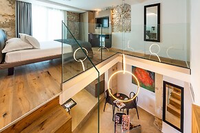 Re Dionisio Luxury Suites