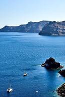 Oia White Cave Oia Cliff