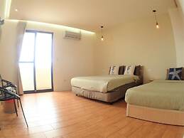 Living My Life Hostel