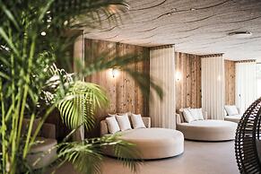 Excelsior Dolomites Life Resort