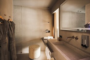 Excelsior Dolomites Life Resort