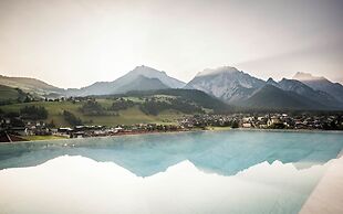 Excelsior Dolomites Life Resort