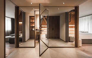 Excelsior Dolomites Life Resort