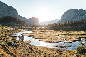 Excelsior Dolomites Life Resort