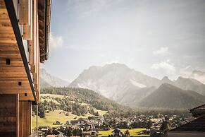 Excelsior Dolomites Life Resort