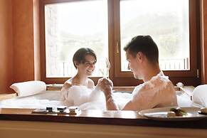 Excelsior Dolomites Life Resort