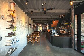 Blue Sea Sunny Sea View Homestay