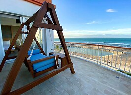 Blue Sea Sunny Sea View Homestay