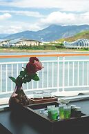 Blue Sea Sunny Sea View Homestay