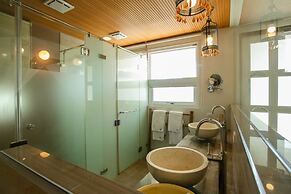 Blue Sea Sunny Sea View Homestay