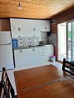 Adrasan Parlak Evleri