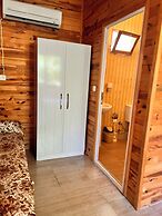 Adrasan Parlak Evleri