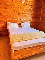 Adrasan Parlak Evleri