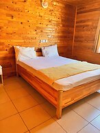 Adrasan Parlak Evleri