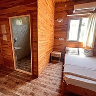 Adrasan Parlak Evleri