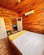 Adrasan Parlak Evleri