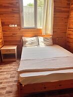 Adrasan Parlak Evleri