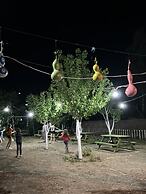 Adrasan Parlak Evleri