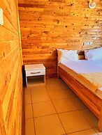 Adrasan Parlak Evleri