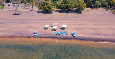 Kambiri Beach By Serendib