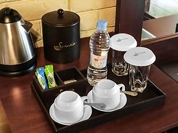 Kambiri Beach By Serendib