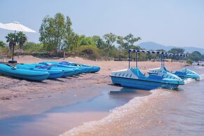 Kambiri Beach By Serendib