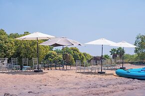 Kambiri Beach By Serendib