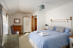 Little Pengelly Farm