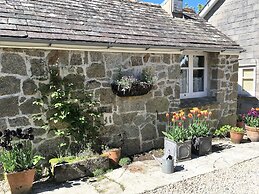 Little Pengelly Farm