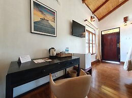 Zaburi Beach by Serendib