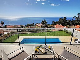 Villa Relaxing View by MHM