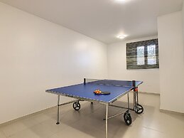 Villa Relaxing View by MHM