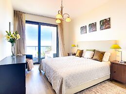 Villa Relaxing View by MHM