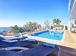 Villa Relaxing View by MHM