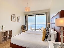 Villa Relaxing View by MHM