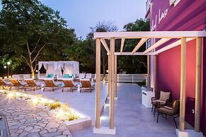 Ideal Boutique Hotel