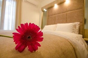 Ideal Boutique Hotel